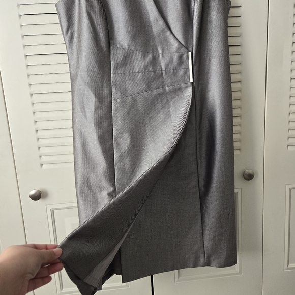 New CALVIN KLEIN Wrap Dress 10 Silver Gray Knee Length Cap Sleeves #045 - Picture 3 of 9